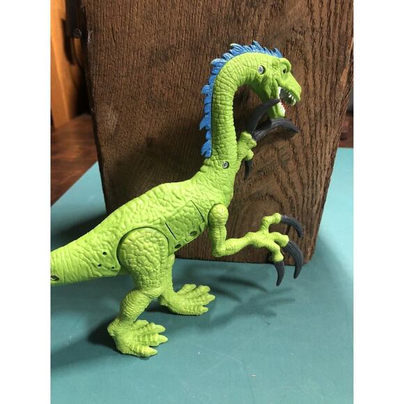 Green Dinosaur with Roaring Sound Mouth Interactive lights up Toy Gift - Picture 5 of 5